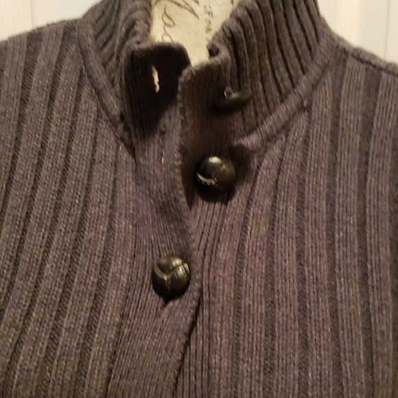 Ladies sweater - Picture 2 of 5